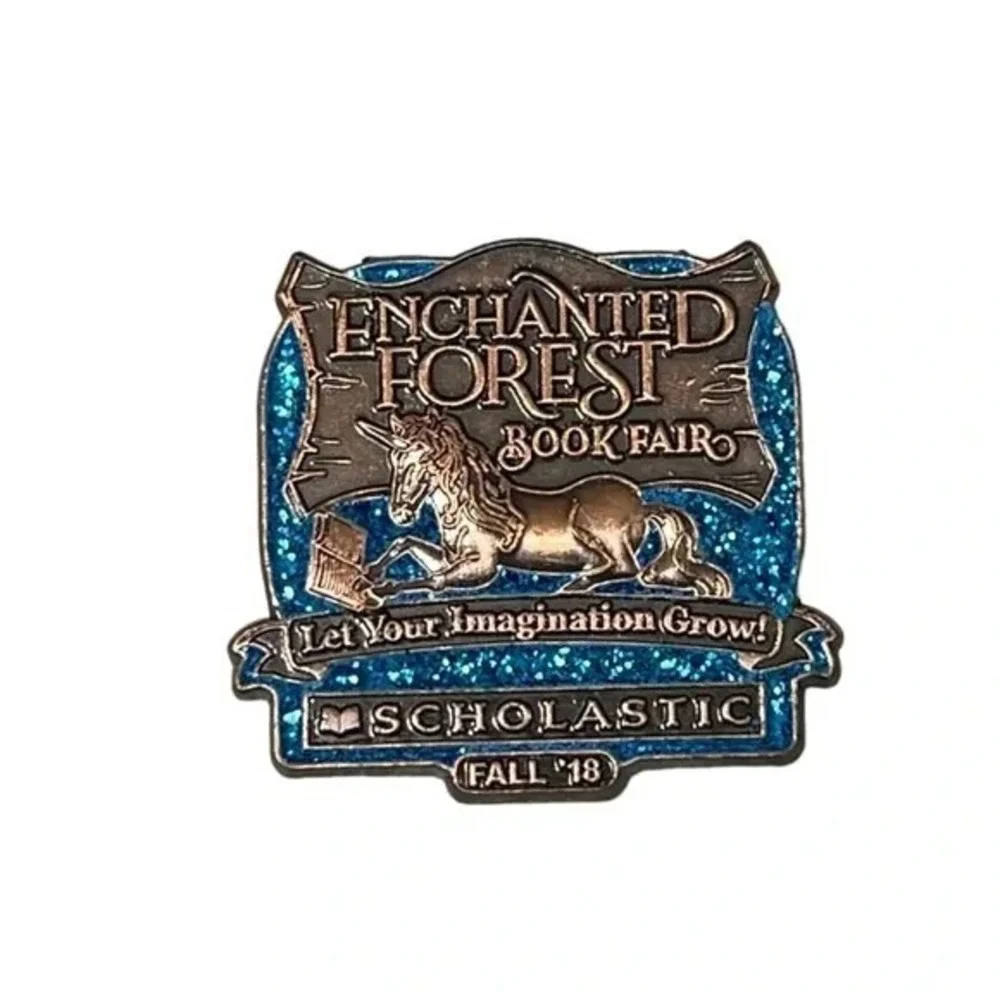 Enchanted Forest Book Fair Scholastic Fall 2018 Lapel Vest Hat Pin A6
